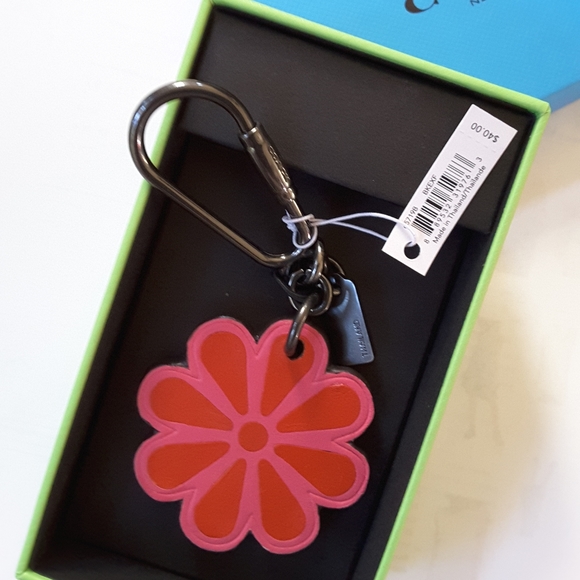 Coach Leather Flower Key Fob Bag Charm Dk Pink NWT - Picture 10 of 10